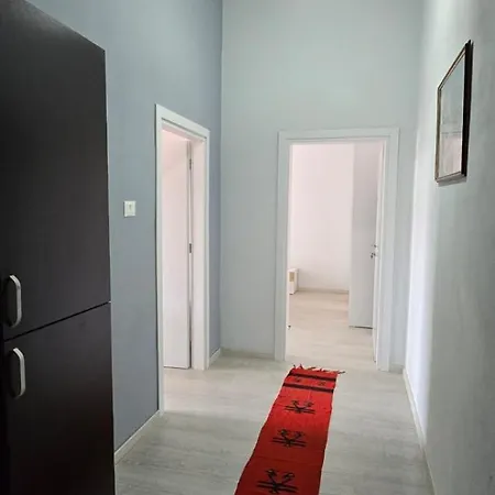 Tirana's Apartment